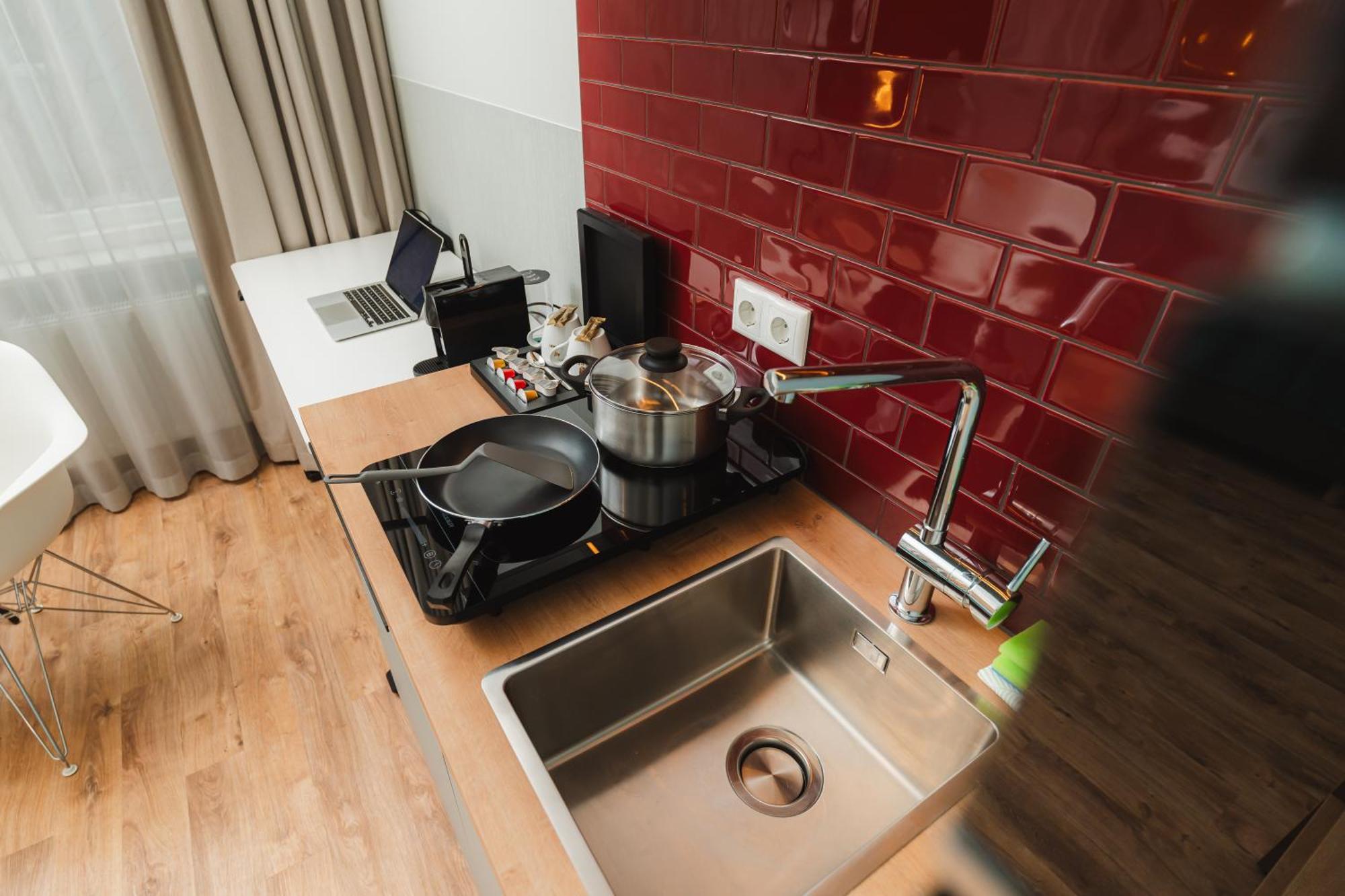 H24 Hotel Apartments Eberswalde エクステリア 写真