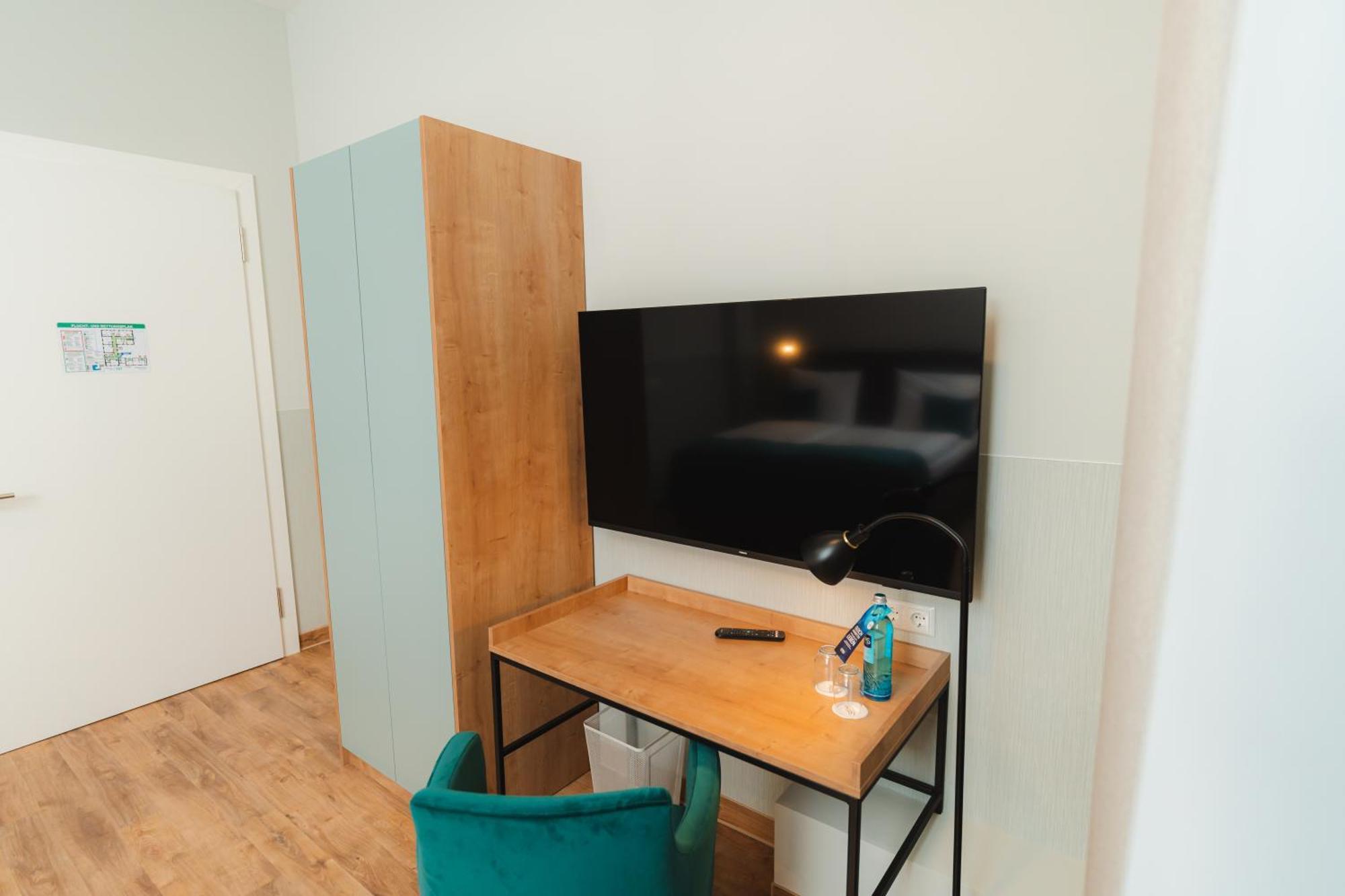 H24 Hotel Apartments Eberswalde エクステリア 写真